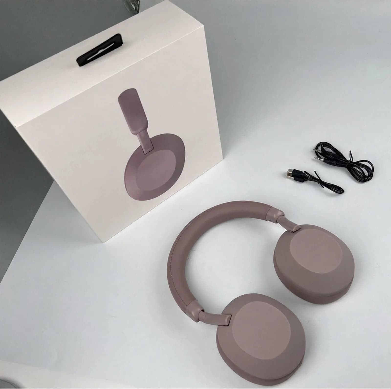 Trådløse Bluetooth-hovedtelefoner med aktiv støjreduktion og stereo