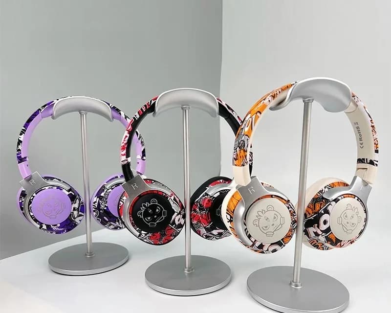 Graffiti over-ear Bluetooth-hovedtelefoner med RGB-lys og mikrofon