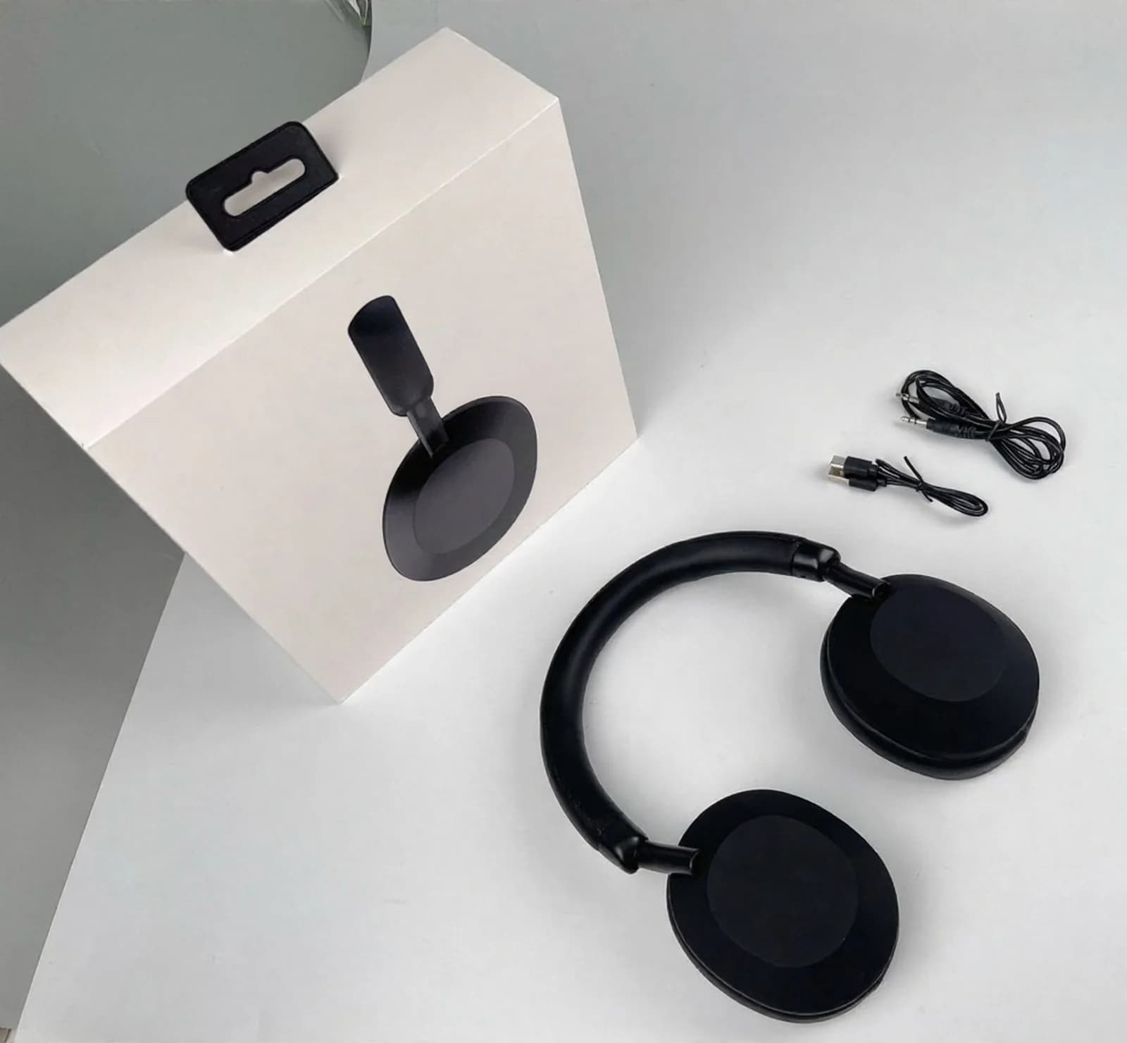 Trådløse Bluetooth-hovedtelefoner med aktiv støjreduktion og stereo