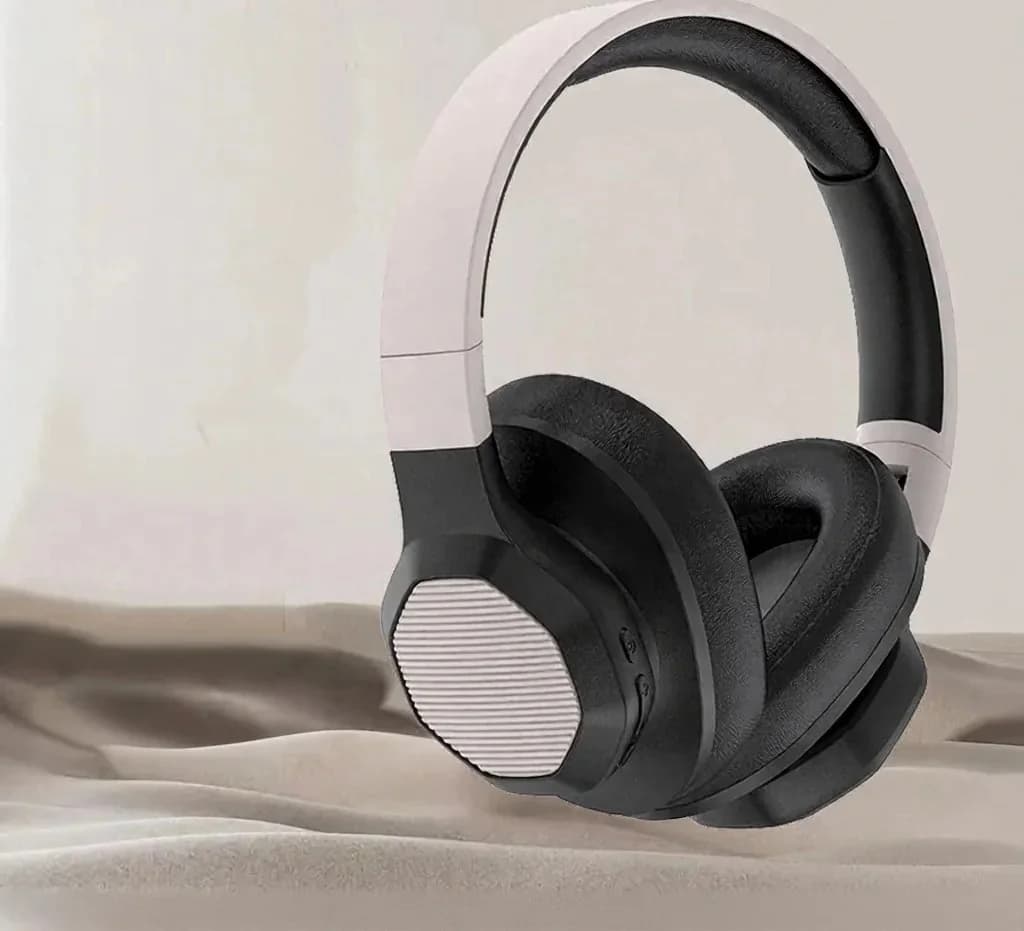 Over-ear Bluetooth-hovedtelefoner med FM-radio og TF-kortslot